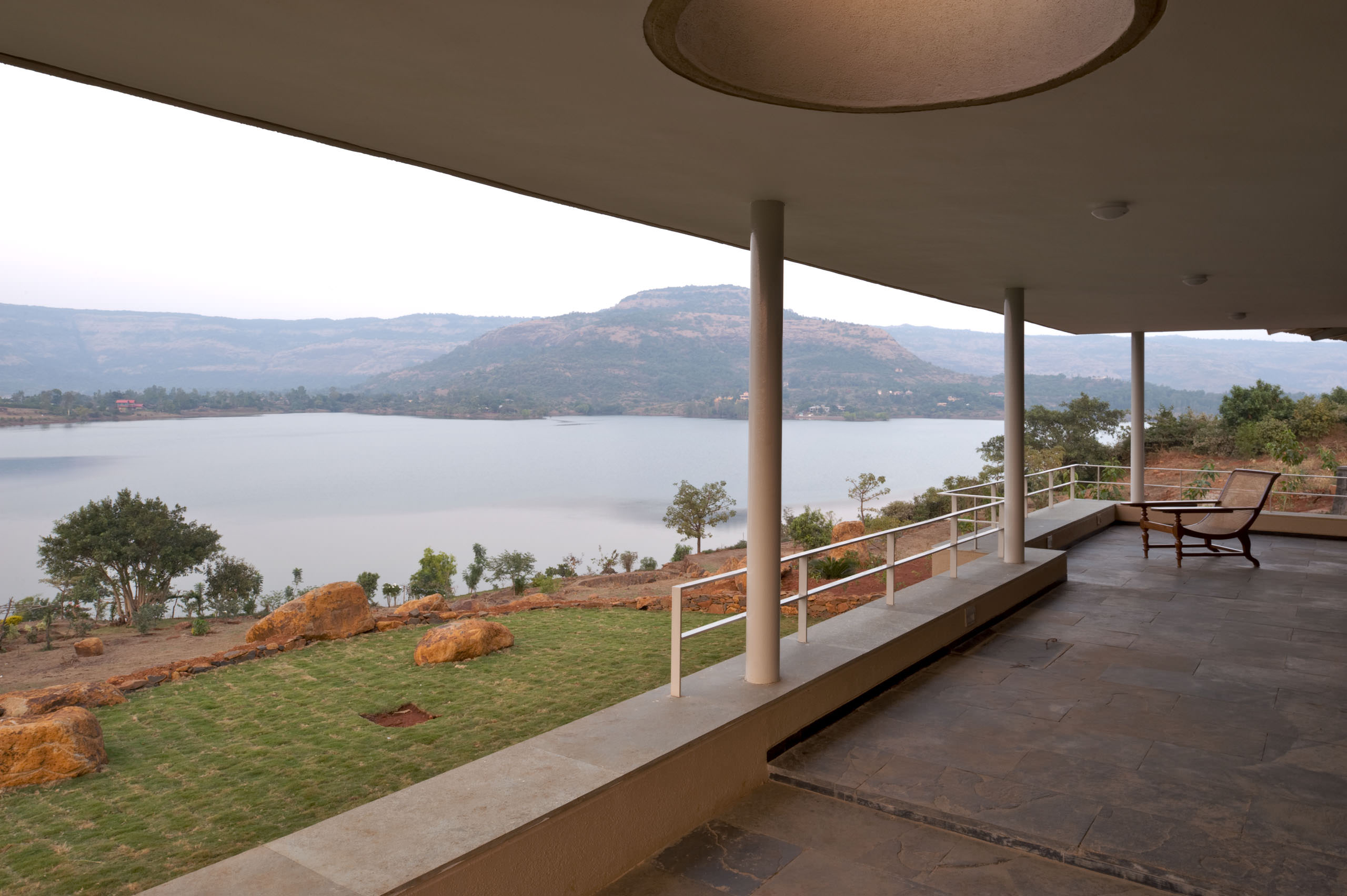 Opolis Architects, Bombay  |  Kamshet House